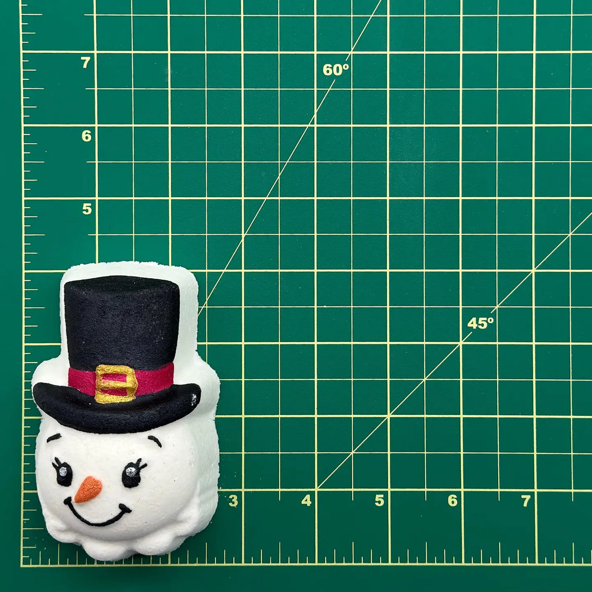 Badekugel handgemacht Weihnachten Schneemannskopf mit Zylinder