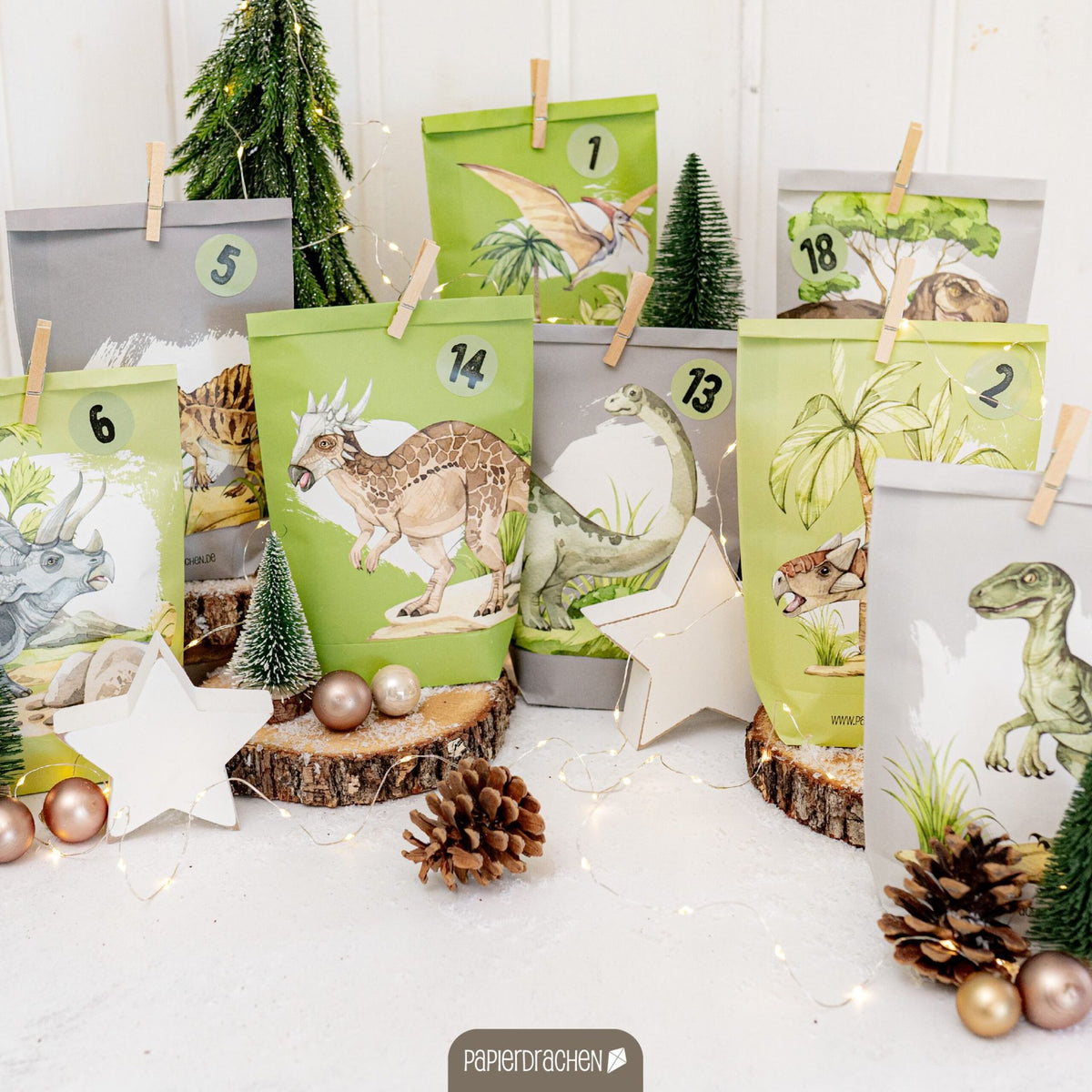 Adventskalender Dino Grün Grau