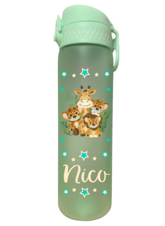 trinkflasche, trinkfasche kinder, trinkflasche personalisiert, trinkflasche bpa frei, trinkflasche sport, trinkflasche kinder personalisiert, trinkflasche auslaufsicher, wasserflasche, wasserflasche personalisiert, wasserflasche kinder, trinkflasche kinder kaufen, trinkflasche mit name, trinkflasche kinder mit name, trinkflasche mint, trinkflasche personalisiert waldtiere, trinkflasche junge, trinkflasche kindergarten, trinkflasche schule, trinkflasche beschriftet, trinkflasche bedruckt, ohne strohhalm