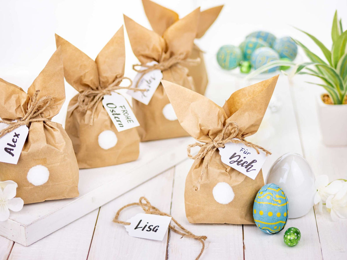 Osternest Papiertaschen Hasen mit Ponpon Weiss
