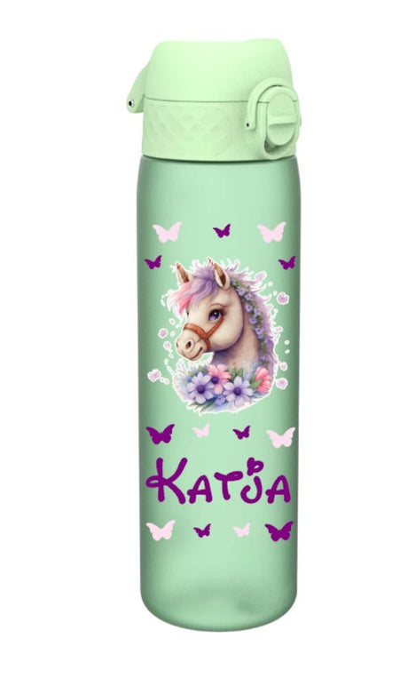 trinkflasche, trinkfasche kinder, trinkflasche personalisiert, trinkflasche bpa frei, trinkflasche sport, trinkflasche kinder personalisiert, trinkflasche auslaufsicher, wasserflasche, wasserflasche personalisiert, wasserflasche kinder, trinkflasche kinder kaufen, trinkflasche mit name, trinkflasche kinder mit name, trinkflasche mint, trinkflasche personalisiert pferd, trinkflasche mädchen, trinkflasche kindergarten, trinkflasche schule, trinkflasche beschriftet, trinkflasche bedruckt, ohne strohhalm